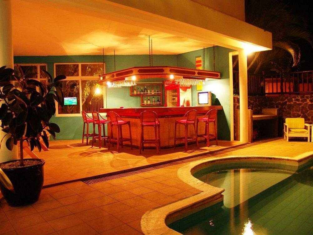 Dzama Hotel Grand Baie Exterior foto
