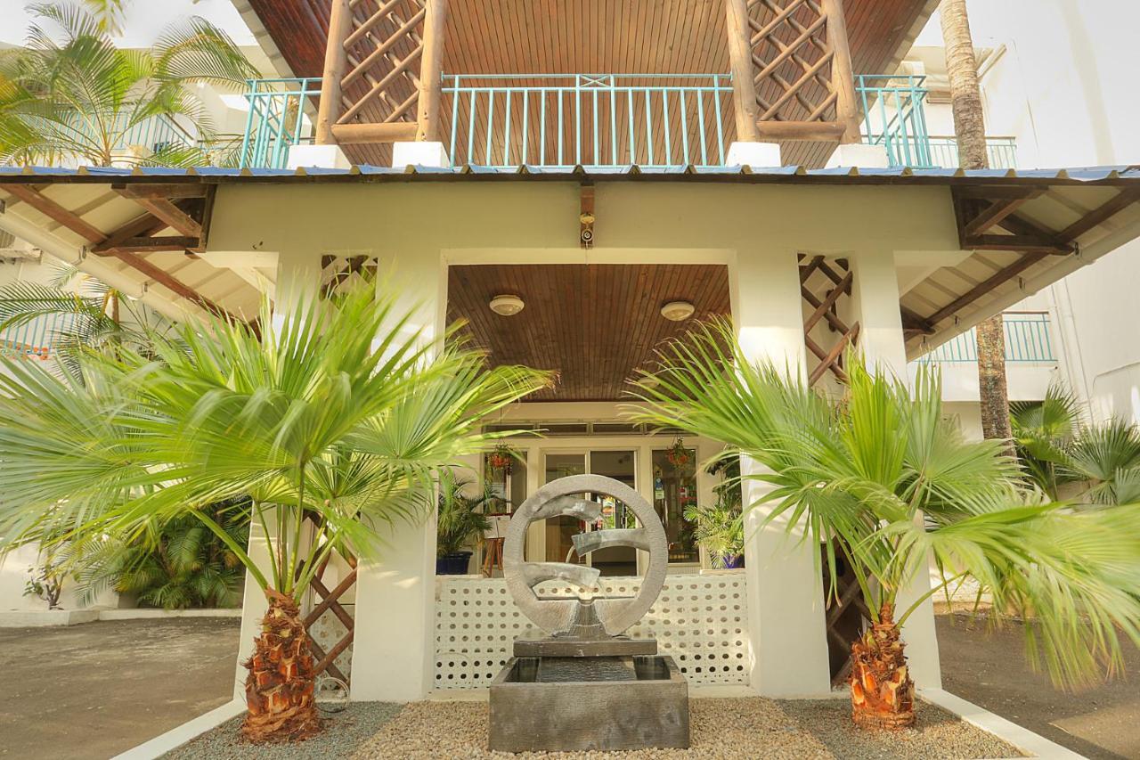 Dzama Hotel Grand Baie Exterior foto
